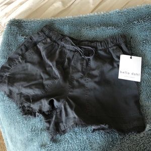 Bella Dahl smoke fray hem shorts size XS